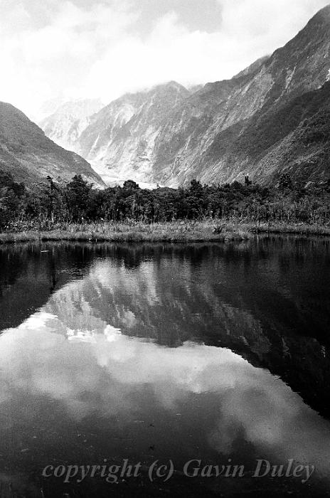 Franz Josef Glacier 00580026.JPG - Kodak TriX 400 film